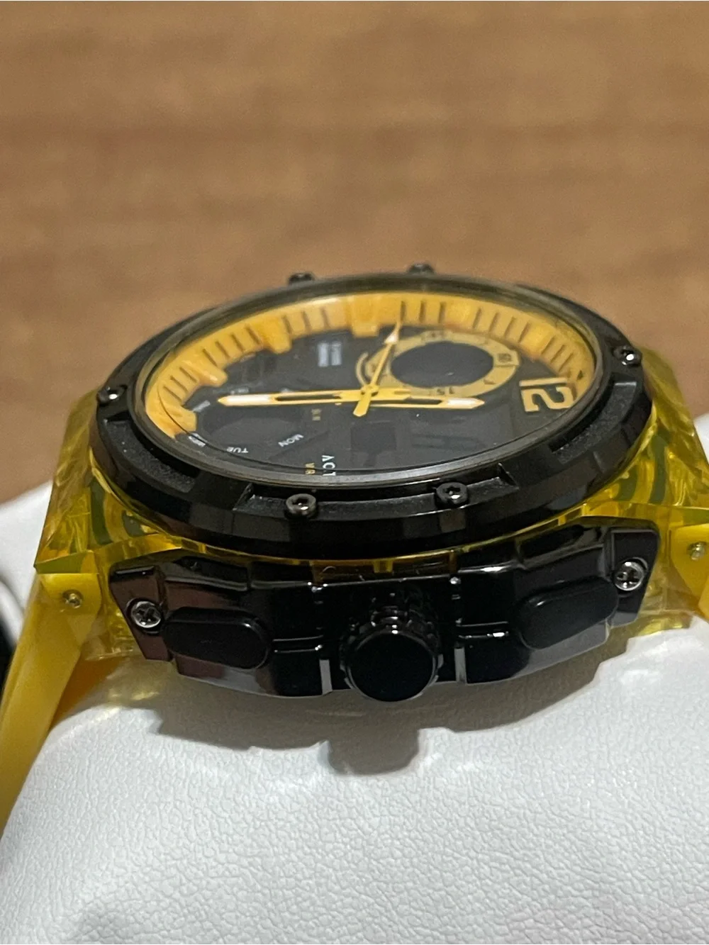 Activa X Invicta Digital Analog Men's Watch - 51mm. Yellow & Black, new.